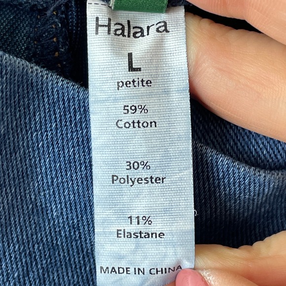 Halara Flex High Waisted Crossover flare leg jeans LP Blue Stretch Style DMVQ8 - Picture 5 of 9